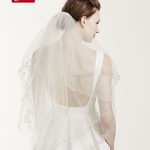David's bridal Fingertip length veil
